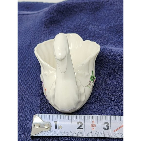 CRE Irish Porcelain‎ Galway Ireland Swan With Hand Painted Flowers Purple/Pink - Picture 9 of 10